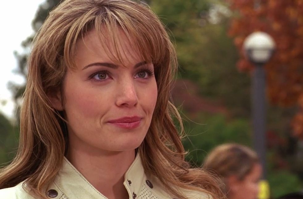 returnofscully's tweet photo. forever my favorite lois lane https://t.co/9YyGWxGWSp