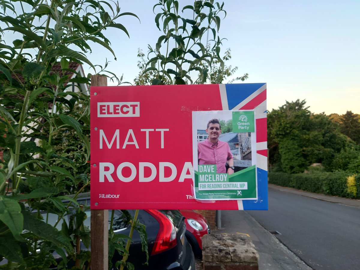 Adele_Thames's tweet image. .@reading_greens why have you vandalised my @MattRodda #Labour board? Is this really the type of politics we want?! #rdg