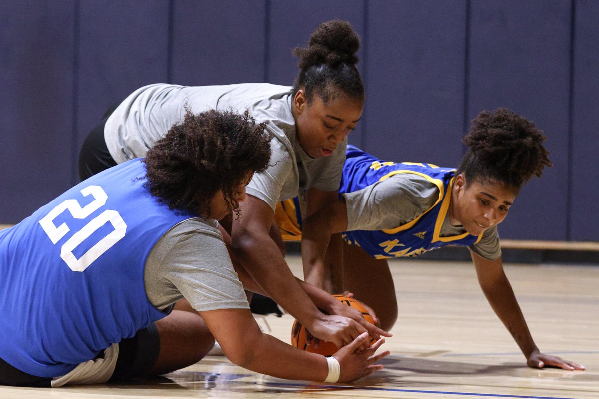 Week 4 of summer work📈✅

#FIREBACK #RooUp