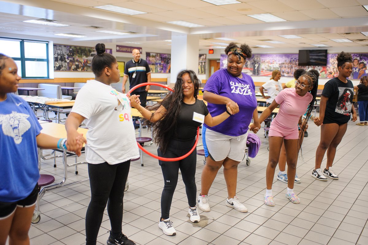 JCPSDEP1's tweet photo. Today was the final day of our Becoming program held at Male High School. The goal of Becoming is to further increase the sense of belonging of JCPS girls of color at the high school level through meaningful connections, experiences, and exposure.
Great job @JasmineDrinkard! https://t.co/zlC7Df2TNb