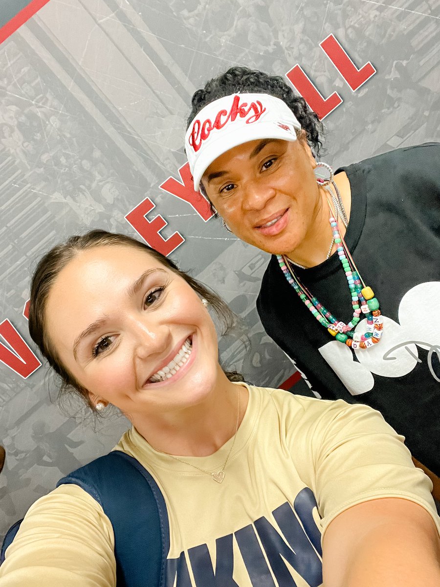 Abbey Ray tweet media