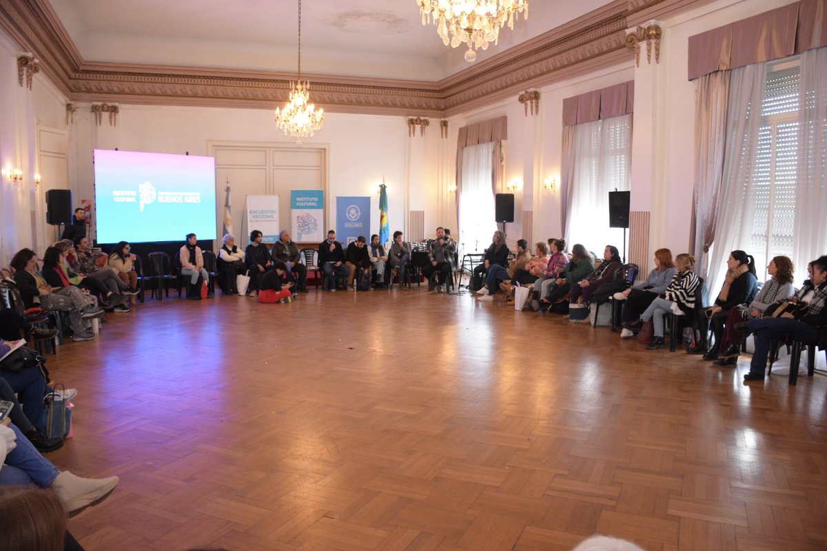 Junto al intendente <a href="/jpgarciaok/">Juan Pablo García</a> presentamos el Encuentro Regional de Cultura en Dolores. Nos acompañaron también los  intendentes <a href="/gusbarreraOk/">Gustavo Barrera</a> <a href="/SebaWalkerInten/">Sebastián Walker Intendente</a> <a href="/javier_chgaston/">Javier Gastón</a> <a href="/sebaianantuony/">Sebastián Ianantuony</a> y el diputado <a href="/GustavoPulti/">Gustavo Pulti</a>.