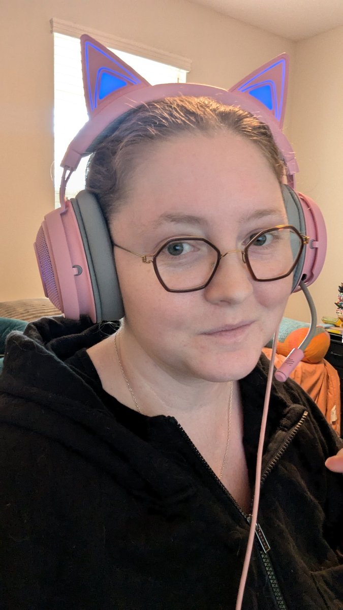 Heather Storm tweet media