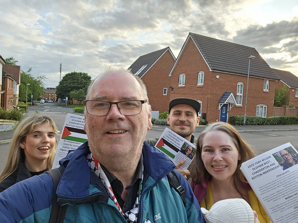 Tony2Wilson's tweet photo. About 1,000 leaflets distributed in South #Chadderton this evening. #Oldham West Chadderton and #Royton Vote Tony Wilson 🗳 Independent socialist Palestine activist Trade Unionist lifelong campaigner and anti racist. The only candidate with that description. #FreePalestine https://t.co/TZpU1S3yWM