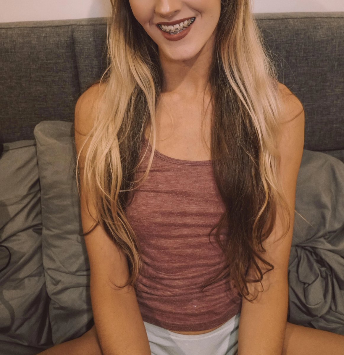 MiaScams's tweet photo. Braceface

Findom femdom teenfindom teenfemdom blackmail homewrecker humiliation ageplay raceplay cuck fincuck cuckold Torontofindom Montrealfindom Ottawafindom Canadafindom cashmeet catfish catfishfindom https://t.co/mConUxlHow
