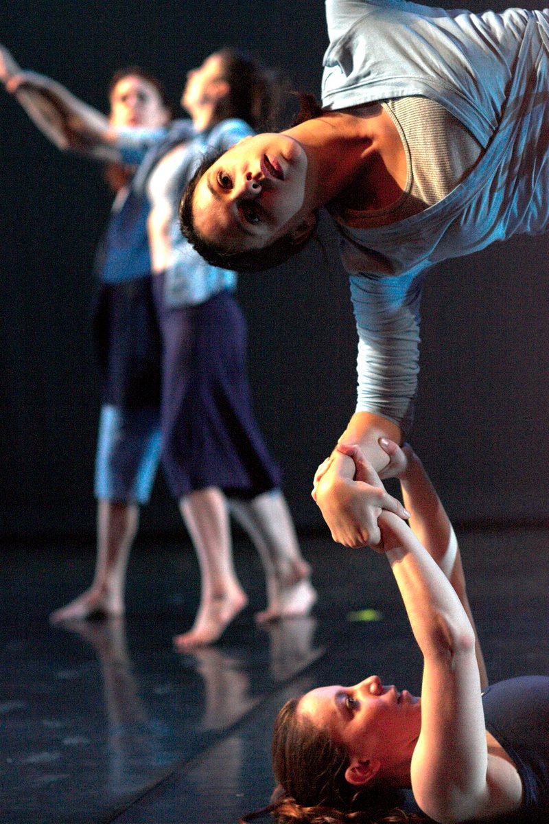 Saturday Adult Dance with Brianne Barrow Little - June 29.  FREE with donations gratefully accepted.
Register janefranklin.com/dance-workshop…

photo: Ray Gniewek