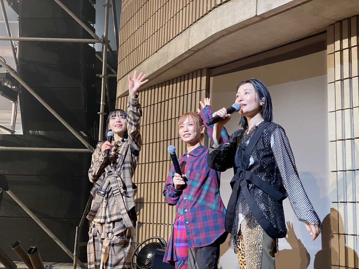 hamayanen_2929's tweet photo. こんとき初めてこんなに近くで見れて呼吸するの忘れてた記憶ある笑 https://t.co/f50AoXm4Mm