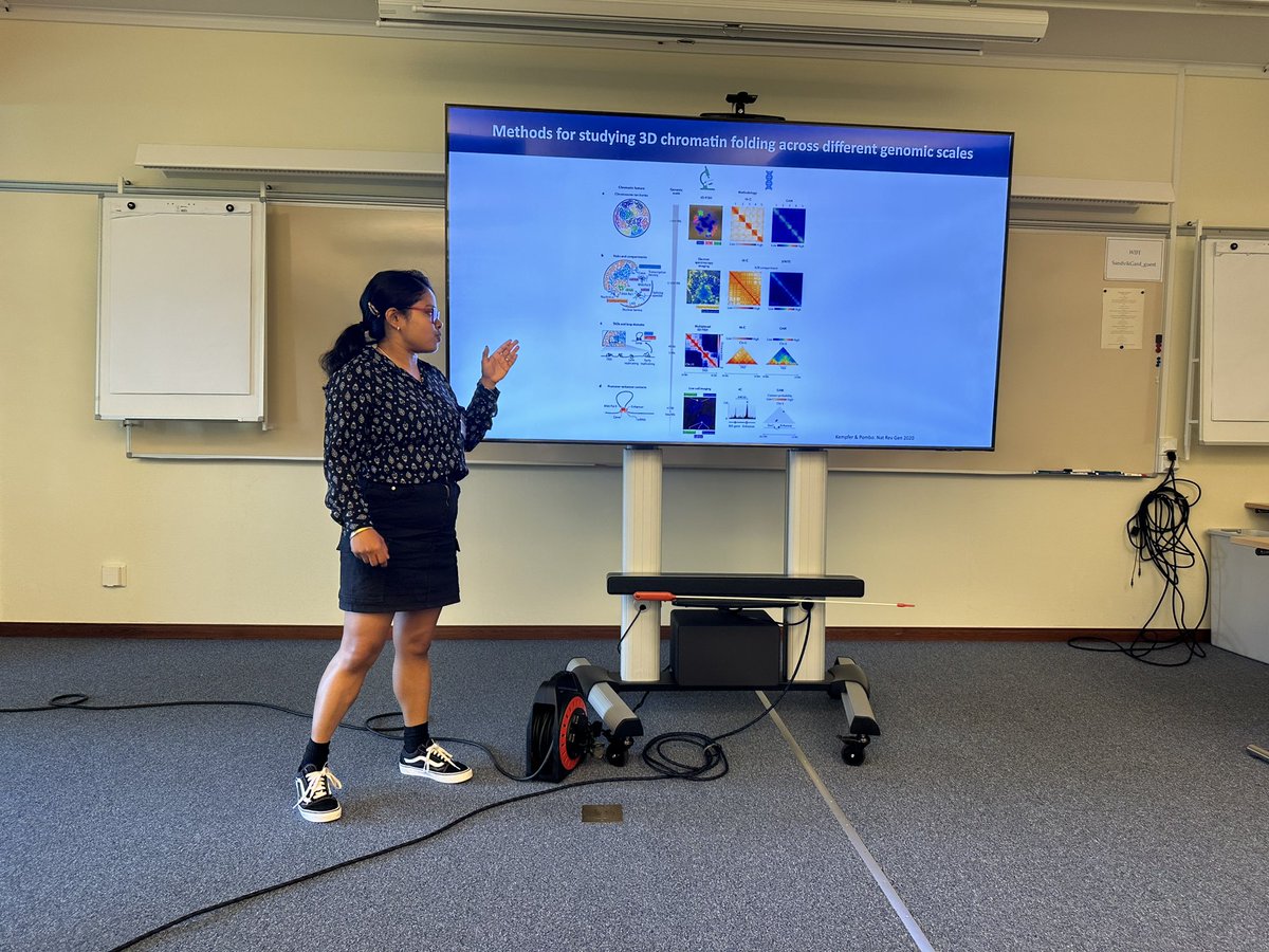 Claudio Cantù (@claudiocantu81) on Twitter photo #PALSschool2024 
Dr. <a href="/Chaital50319500/">Chaitali Chakraborty</a> from <a href="/Remeseiro_Lab/">@remeseiro-lab.bsky.social</a> <a href="/WCMM_UmU/">WCMM_UMU</a> 
Beautifully displays the technologies to study the #3Dgenome in a #bioinformatics workshop
Dr. Chakraborty is such an expert in the biology and computation of long-range DNA-DNA interactions 🧬——🧬 #PALSschool2024 
Dr. <a href="/Chaital50319500/">Chaitali Chakraborty</a> from <a href="/Remeseiro_Lab/">@remeseiro-lab.bsky.social</a> <a href="/WCMM_UmU/">WCMM_UMU</a> 
Beautifully displays the technologies to study the #3Dgenome in a #bioinformatics workshop
Dr. Chakraborty is such an expert in the biology and computation of long-range DNA-DNA interactions 🧬——🧬