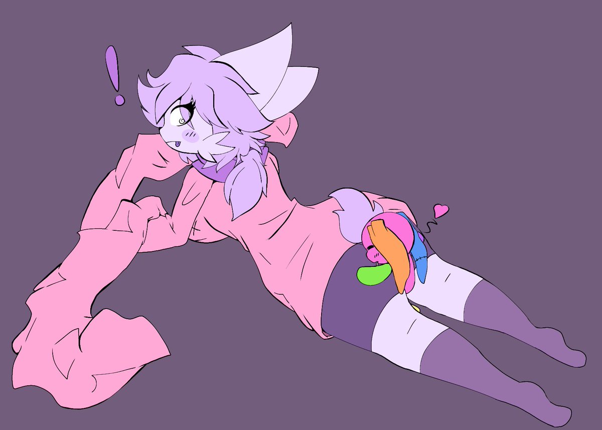 Abrazando las nalgas 🍋‍🟩

Que Hueva ponerle sombra