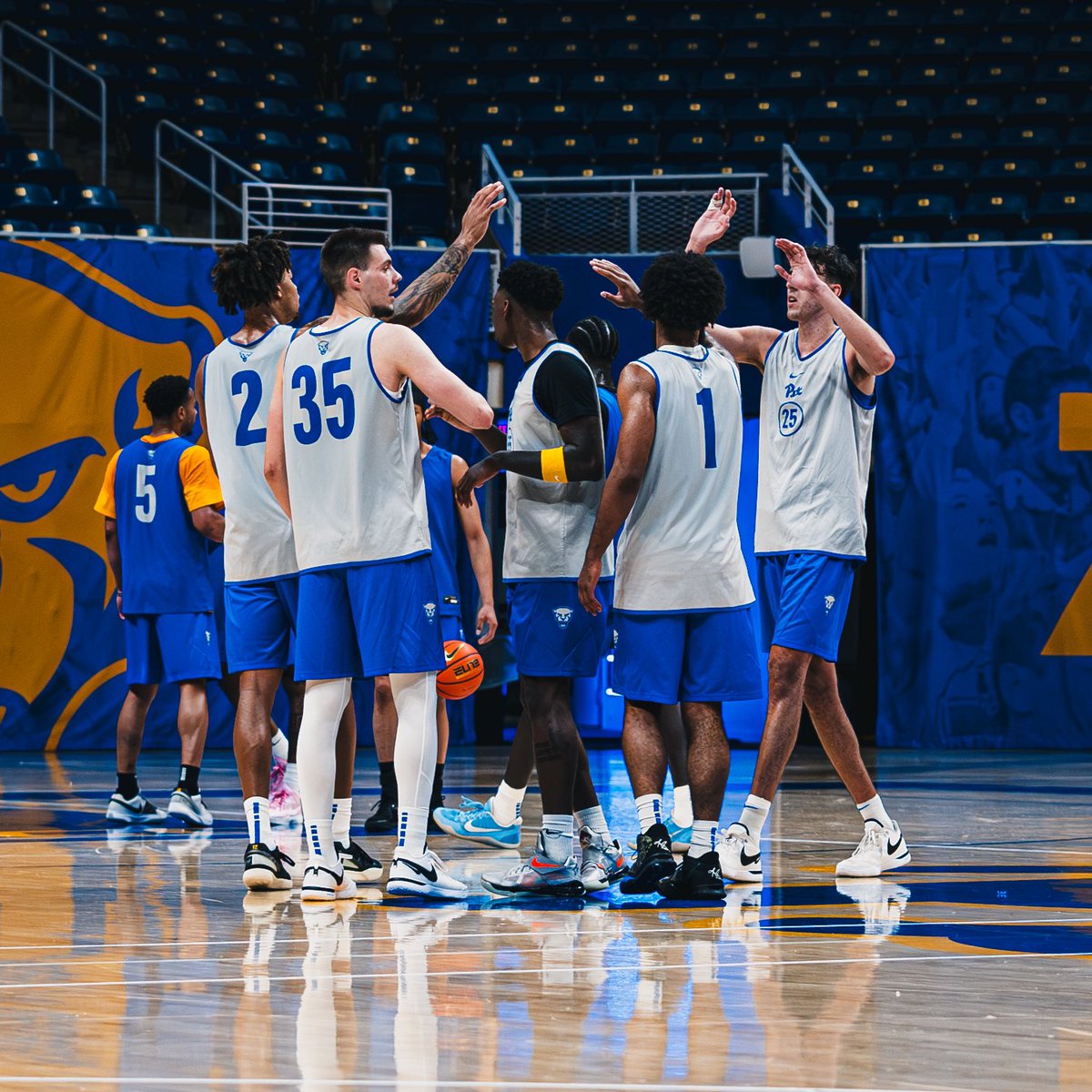 Pitt Basketball tweet media