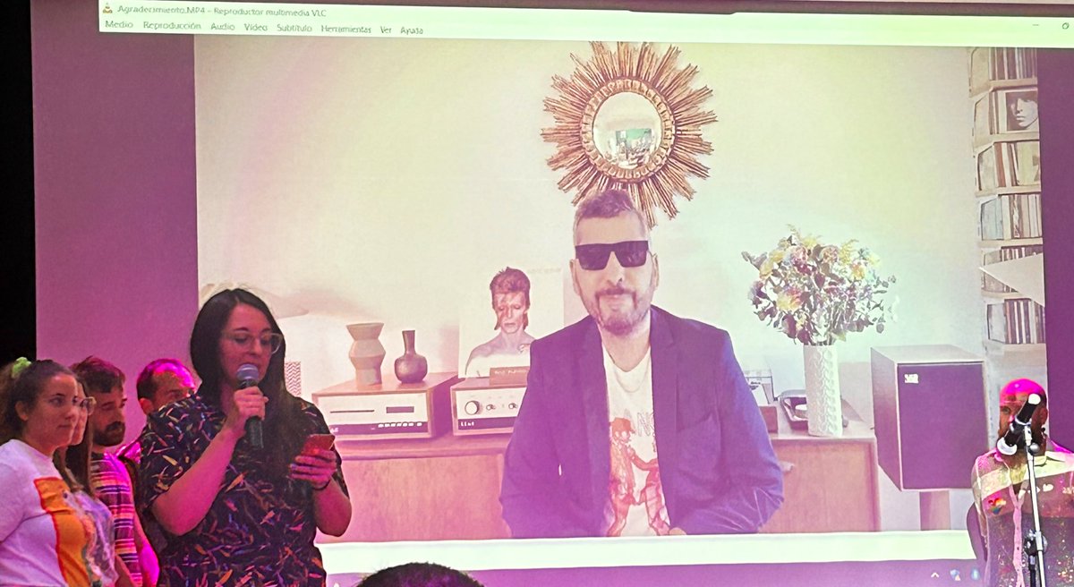 Gracias Juanma <a href="/MrEMOCIONES/">JUANMA CARRILLO</a> por ayudarnos a sentir La Rioja ❤️

Merecido premio de <a href="/GyldaRioja/">GYLDA • La Rioja Orgullo LGTBIQ+ 🏳️‍🌈🏳‍⚧</a> 

#EsoQueSientesEsLaRioja