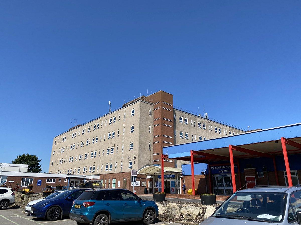 nursetopping's tweet photo. My first visit 🚗 to @NTeesHpoolNHSFT University Hospital 🏥 of Hartlepool this week.
A big shout out 🔊 to Josie at the @RoyalVolService shop and thanks again for helping me to find where I needed to be!
@NENC_NHS @hilarylloyd13 #friendly #clean #goodimpression https://t.co/55HezWligt