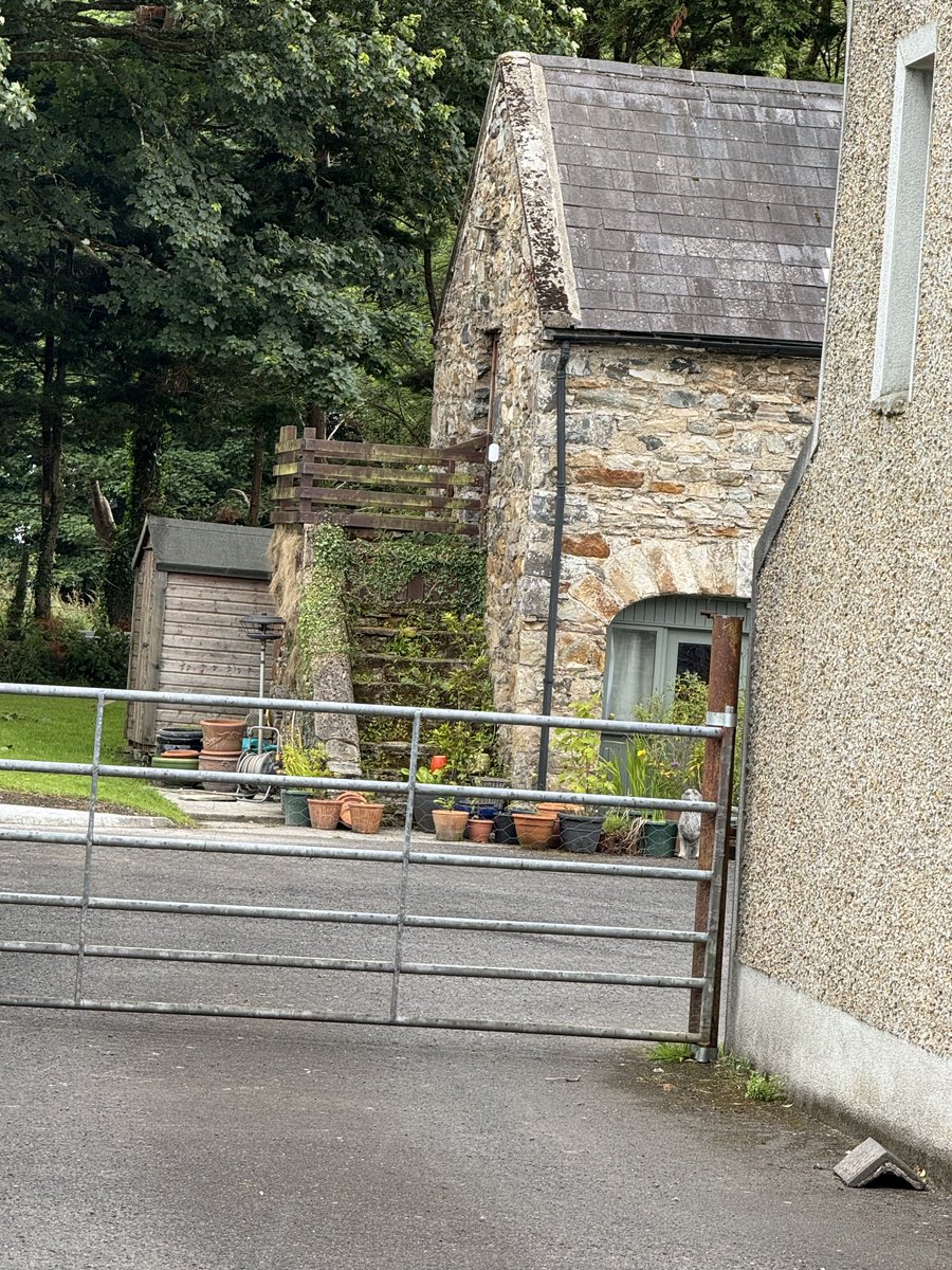 qualann's tweet image. What an achievement..converted #VernacularArchitecture #VernicularBuildings #Mayo