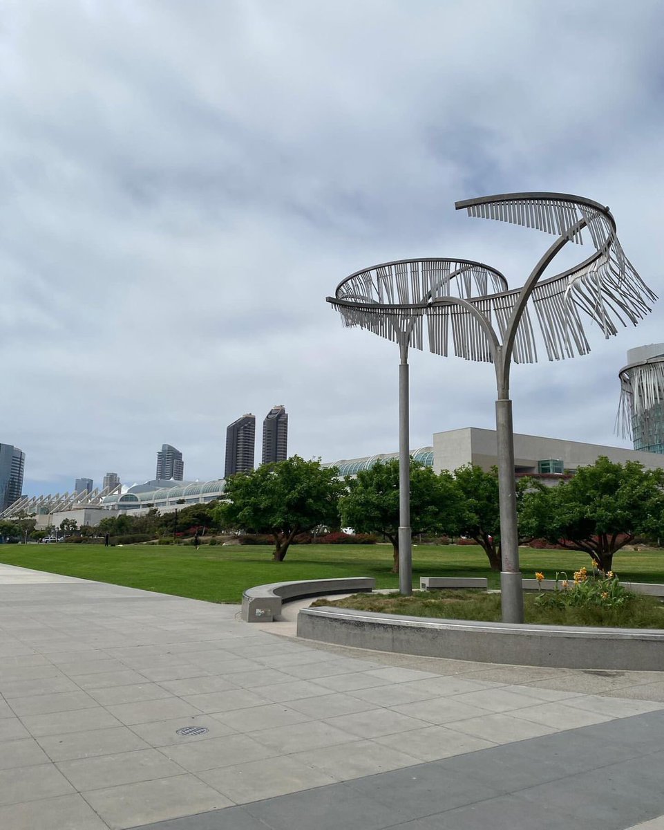 zinepavilion's tweet photo. 70°F and partly cloudy at the moment; bring the necessary layers for our meetup a little after 7pm TONIGHT! At Bayfront Park (between the Convention Center and the Hilton). See you there! #alaac #zinepavilion #zinster #summersandiego #sdpl https://t.co/VkErgy9f5G