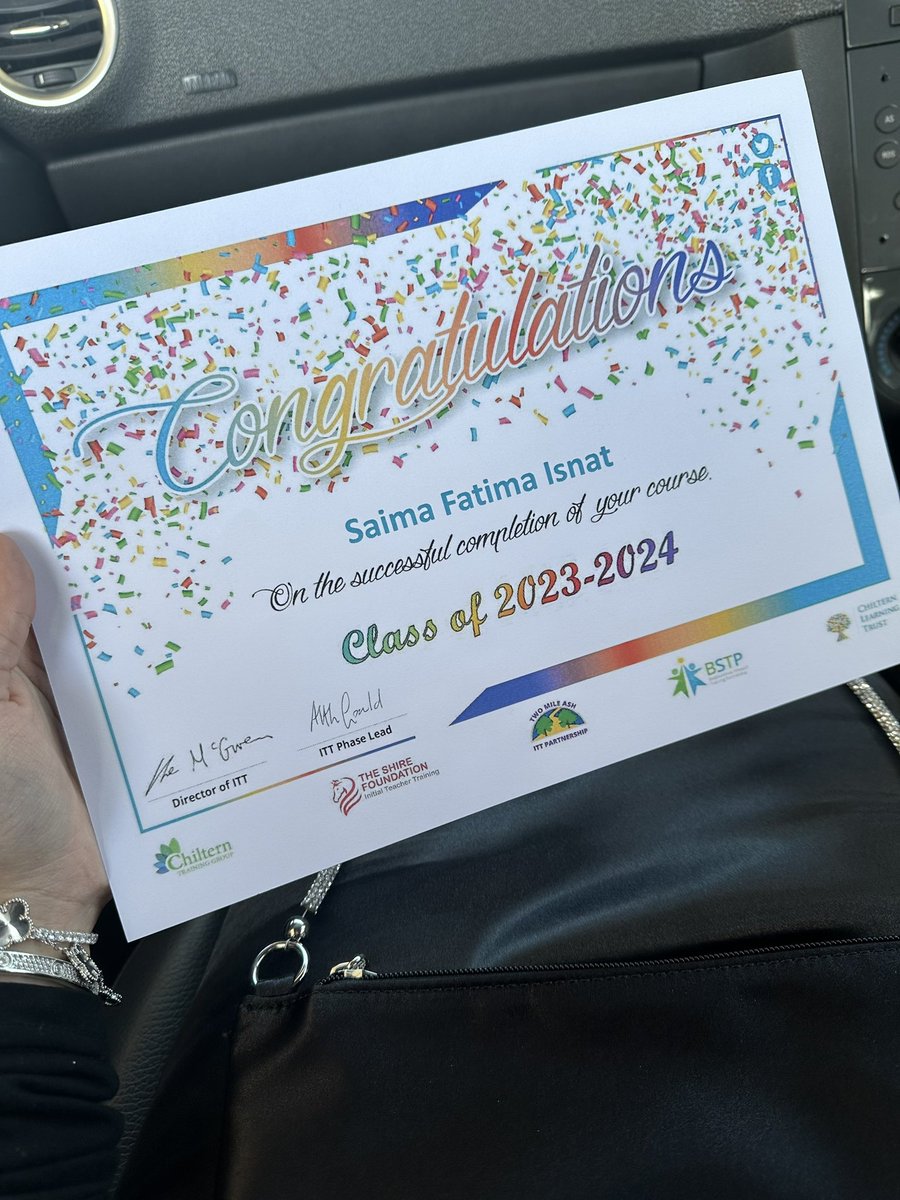 Miss Isnat tweet media