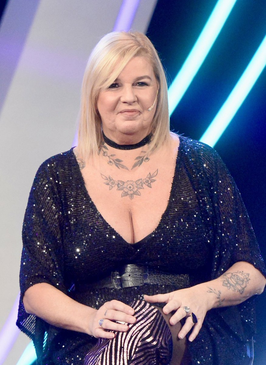 fedeebongiorno's tweet photo. 👁️ Virginia de #GranHermano se pronunció por el Día Internacional del Orgullo:

“Hagamos lo que se nos canta el ojete” https://t.co/6jBLnR1nCO