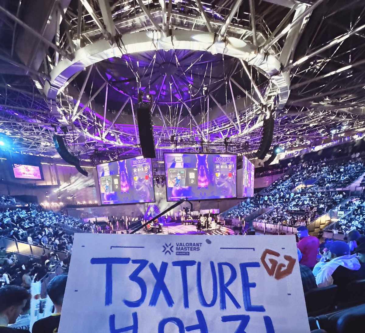 imAprilxd's tweet photo. ya que no puedo ir a las champions en seoul, recordaré las de madrid😭💔 https://t.co/deeASC2j4g