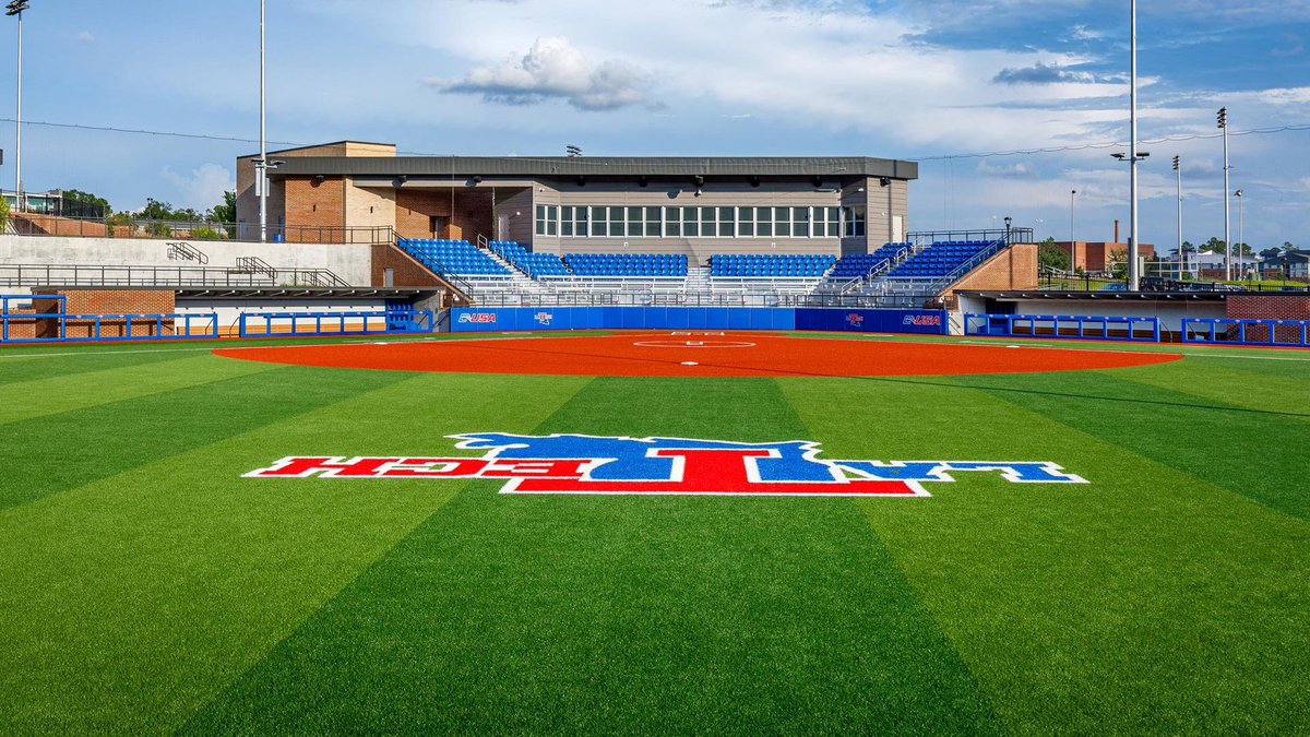 All Glory to God for the path he’s set before me. I’m grateful for the opportunity to play by last 2 years at Lousianna Tech University. I’m thankful to all those who’ve guided me through this process and for the amazing coaching staff at LATech. Go Bulldogs! <a href="/LATechSB/">LA Tech Softball</a> #next2
