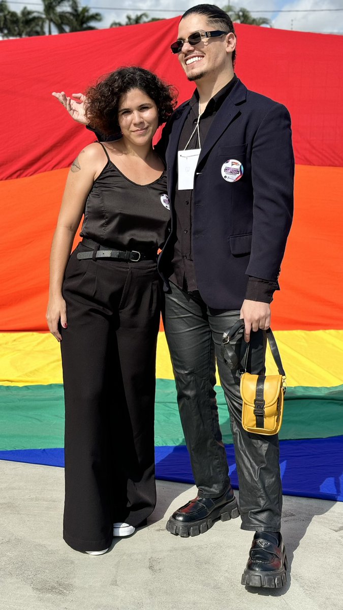 Alex__alves3's tweet photo. Feliz dia do orgulho, pode ter certeza que irei usar todo o meu conhecimento para fortalecer o movimento local🥹❤️🏳️‍🌈🏳️‍⚧️⚧️ https://t.co/4Y8OXamRtf