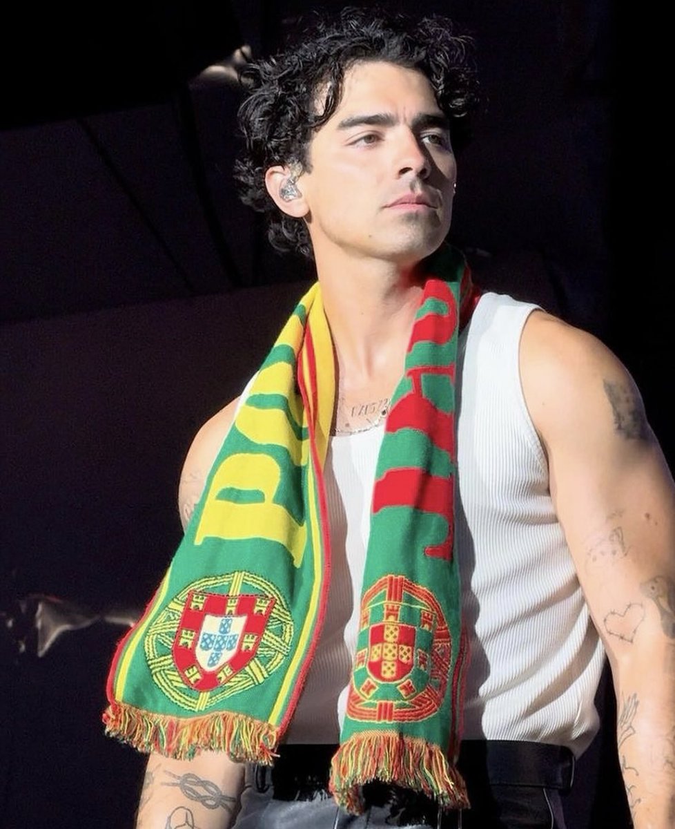 joe jonas