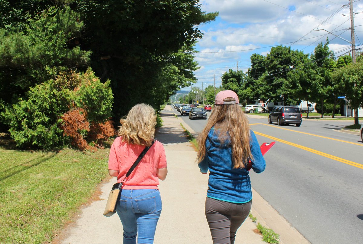 susanholt's tweet photo. Spent the afternoon door knocking in my future riding of Fredericton South-Silverwood with the team. The message we are hearing is consistent: New Brunswickers are ready for change, and we are ready to deliver it. #HiggsHasToGo https://t.co/rca57gm8km