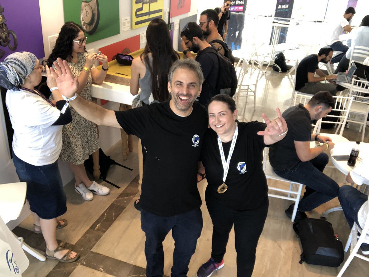 JustMe (Lavie B.B.) tweet media