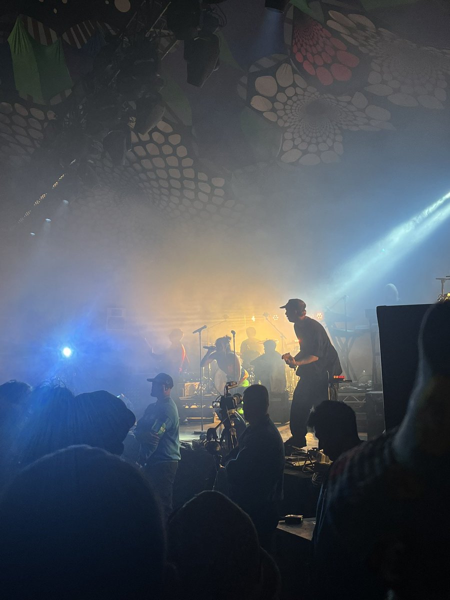 Faithless live <a href="/GladeAreaGlasto/">Glade Area Glastonbury</a>  🎤