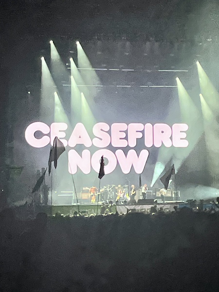 GregWetherall's tweet photo. Finally, musicians are saying en masse what they should have said months ago. Idles making the message loud and clear tonight. Hats off to them for doing so. https://t.co/UwFHSIk2Pn