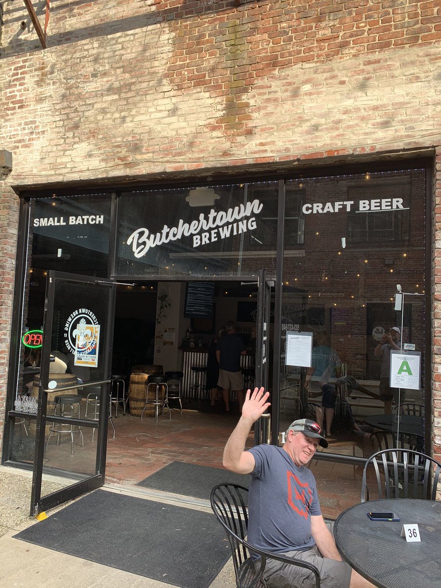 RealBMaxwell's tweet photo. This Hinterhof Coffee Hazelnut Stout at #butchertownbrewing is awesome ๐๐ช๐ป๐ #louisvillebeer #kybeer #beersonfriday #craftbeer @Kubrickx @impopsy @JonMontag @BenschopElroy @LordOfGrudges @boeskool @ukfan99 @mikeadam16 @Stef_Pellerin https://t.co/qJOnk5fjtK