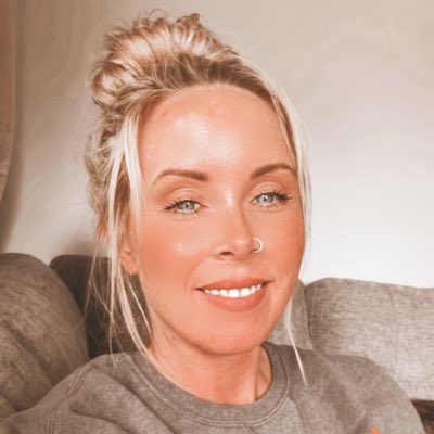 Lifessabeach's tweet photo. #NewProfilePic https://t.co/9WzhNYnH32