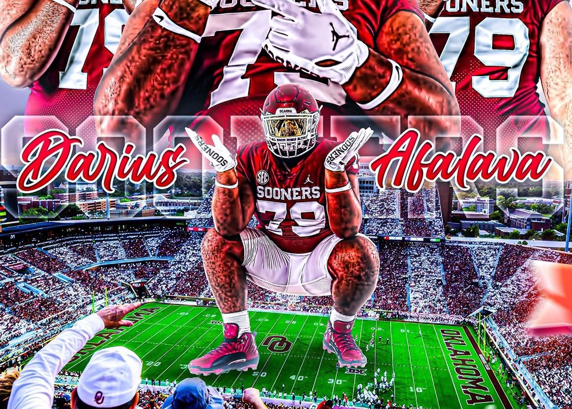 woerzyfbaby's tweet photo. Darius Afalava commits to the Sooners!
Let the trench building begin in Norman, OK!
Big time pick up for Bedenbaugh
Graphic by: Leyton Roberts via IG 💥
#OUDNA https://t.co/J6vDp35OiU