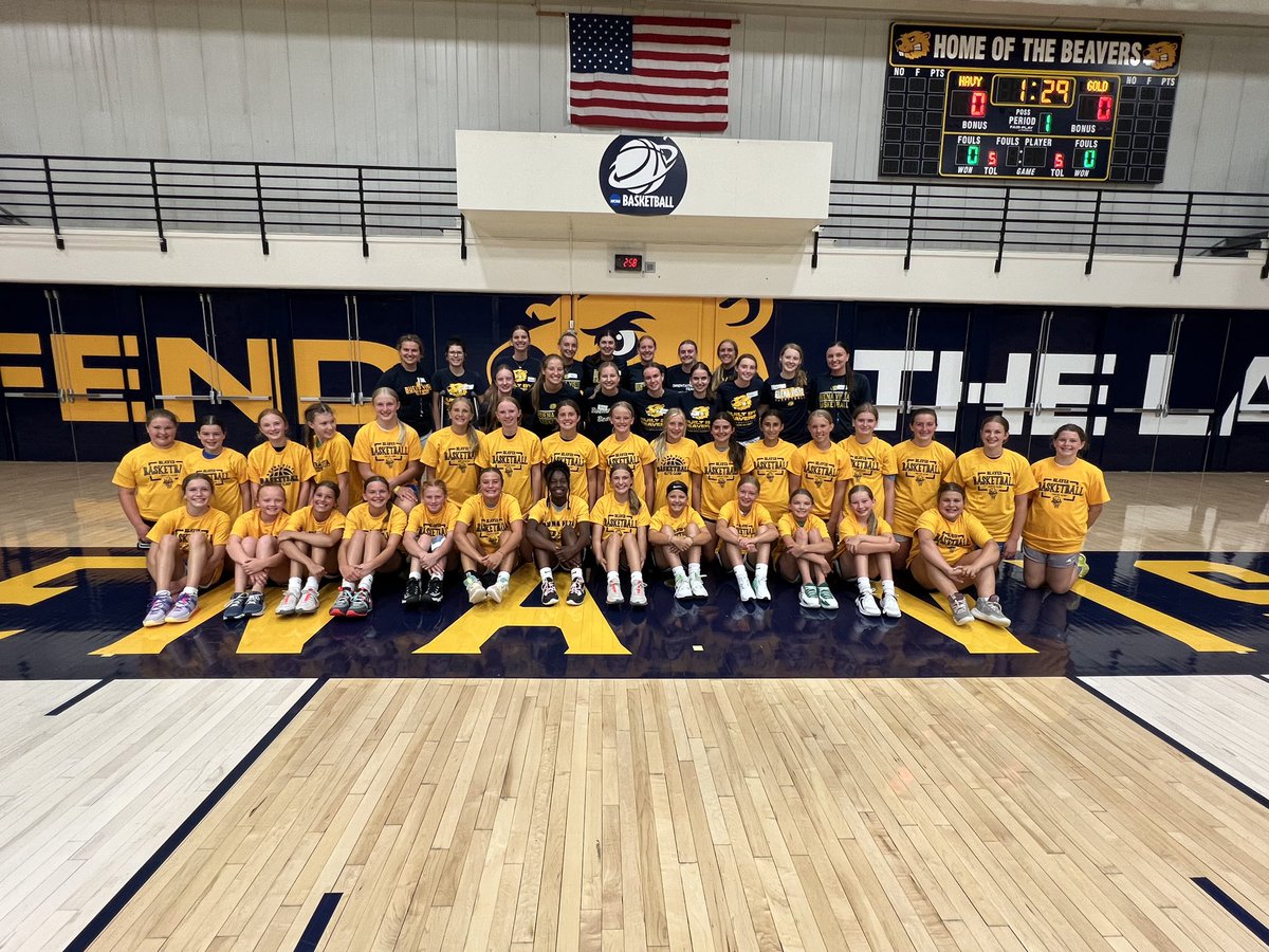 BVUWBasketball's tweet photo. We had a fantastic Day 1 of our summer camp, the Youth Camp! Everyone learned a lot and had a great time. 🌟 Stay tuned for Days 2 &amp; 3, happening tomorrow and Sunday! 🏀
#GoBeavers #BVUWBB https://t.co/vTfbQxHgx1