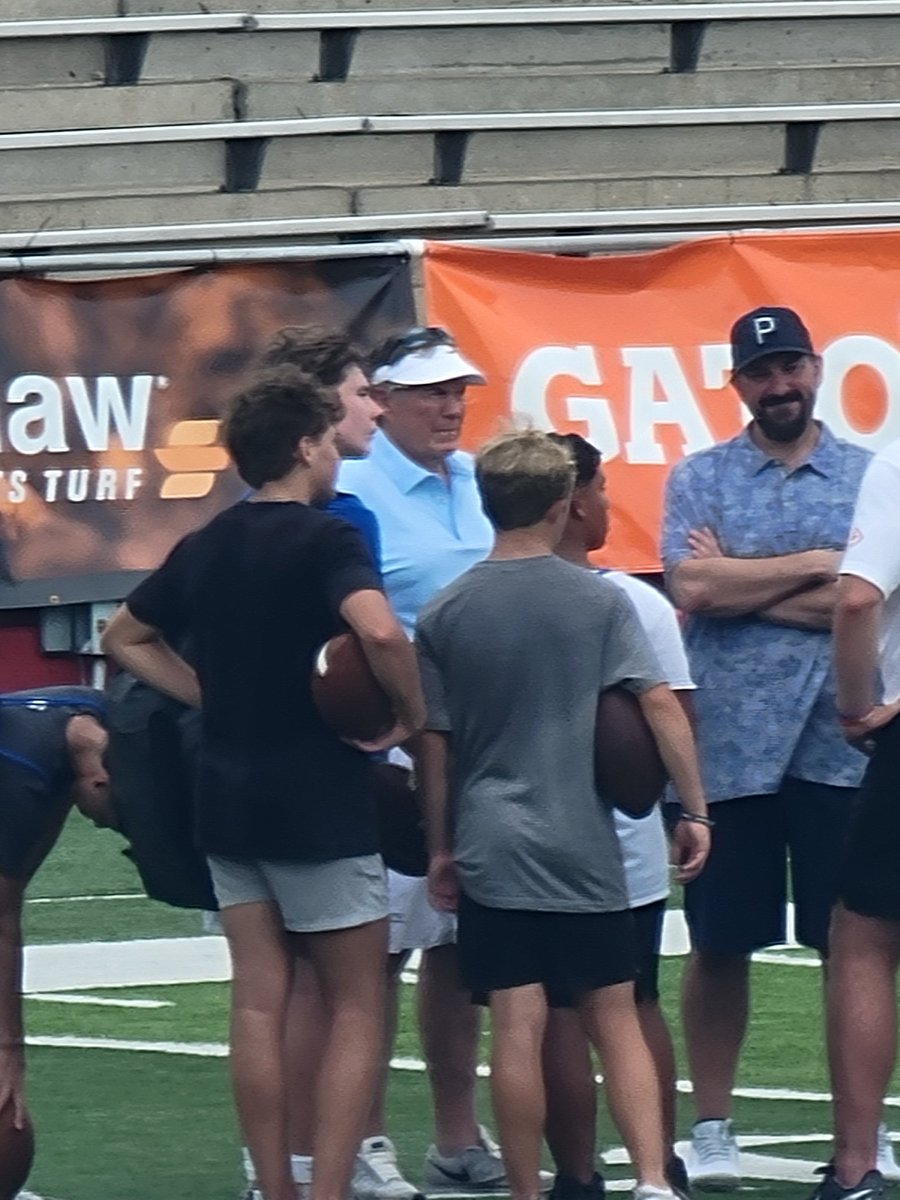 RyanbrowningQb1's tweet photo. Having a great time here at Manning Camp and getting coached up by Peyton Manning, Coach Bill Belichick, and Matt Patricia! https://t.co/MxhqVIRwIx
