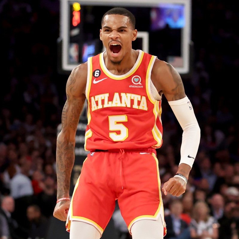 LegionHoops's tweet photo. FULL TRADE DETAILS:

Pelicans receive:
Dejounte Murray

Hawks receive:
Larry Nance Jr.
2 first round picks

(via @ShamsCharania) https://t.co/8s9aoQOK5e