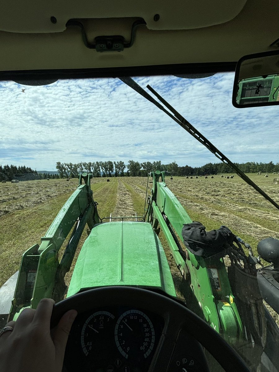 I like my office🚜 #ontag #officeviews