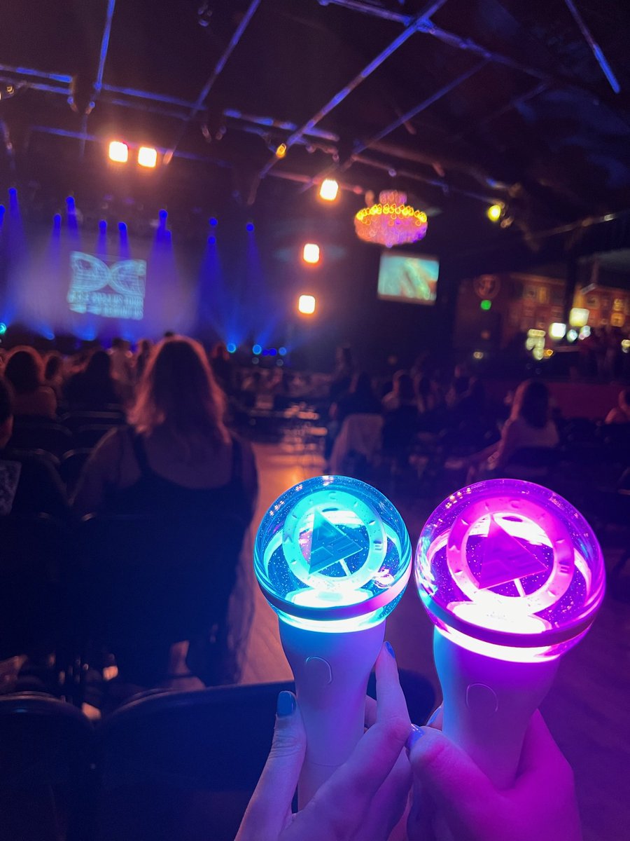 liotahcheion's tweet photo. A.C.E in Denver! This is my first time seeing A.C.E and they did so awesome!! I also got to meet @dhl2estar who was so sweet 🥺
#ACEinDenver #REWIND_US #Rewinding_ACE https://t.co/j4x4Awlryt