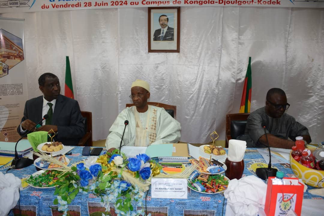 Pr Idrissou Alioum tweet media