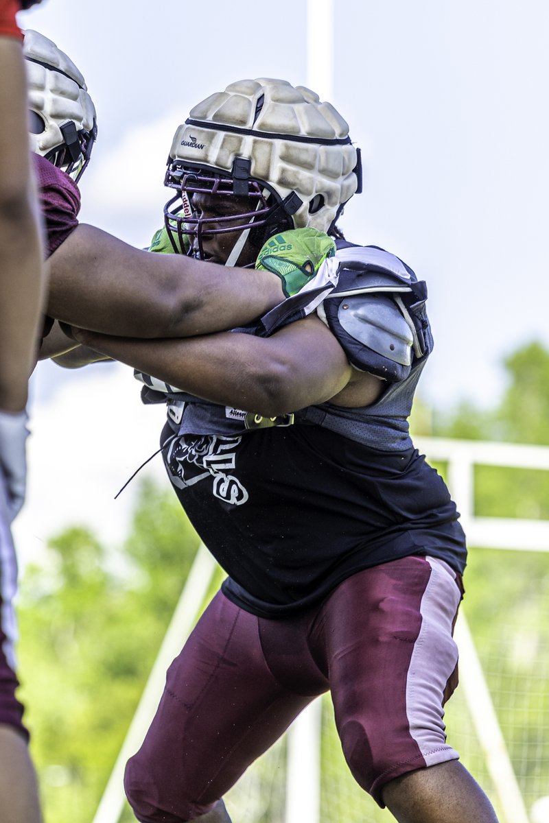 Grinding in the trenches!

#WiregrassFootball #GoBulls #RanchLife #HornsUP