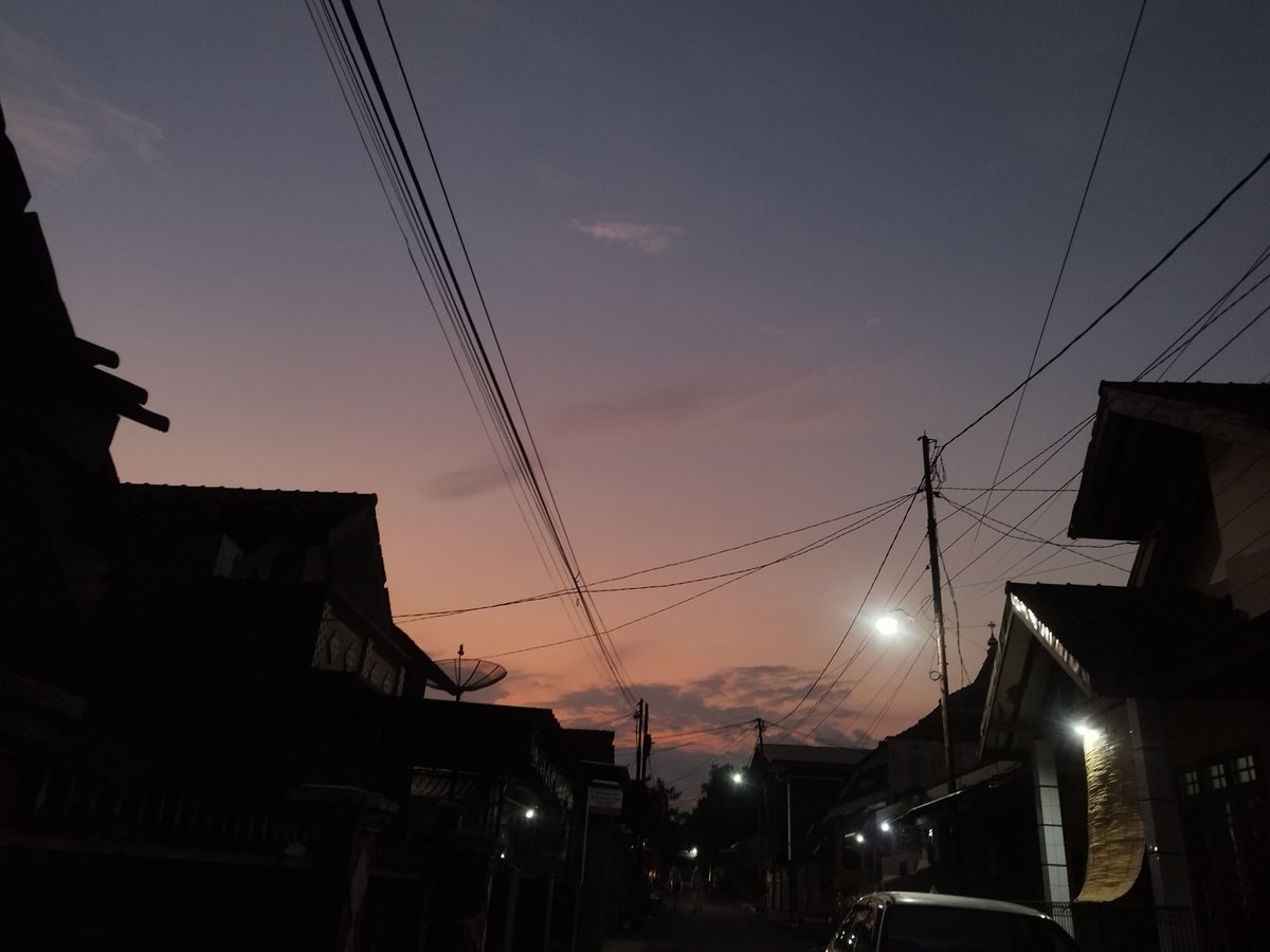 abis jalan pagi <3
