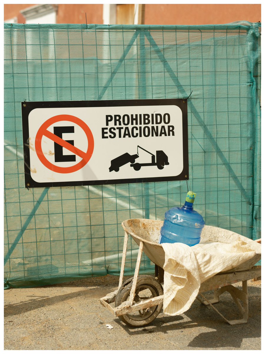 Random photos from monday’s photo walk. That lens subject separation is amazing. (1st photo was wide open) 

Fujifilm Gfx 50Sii / Mitakon 65mm f1.4