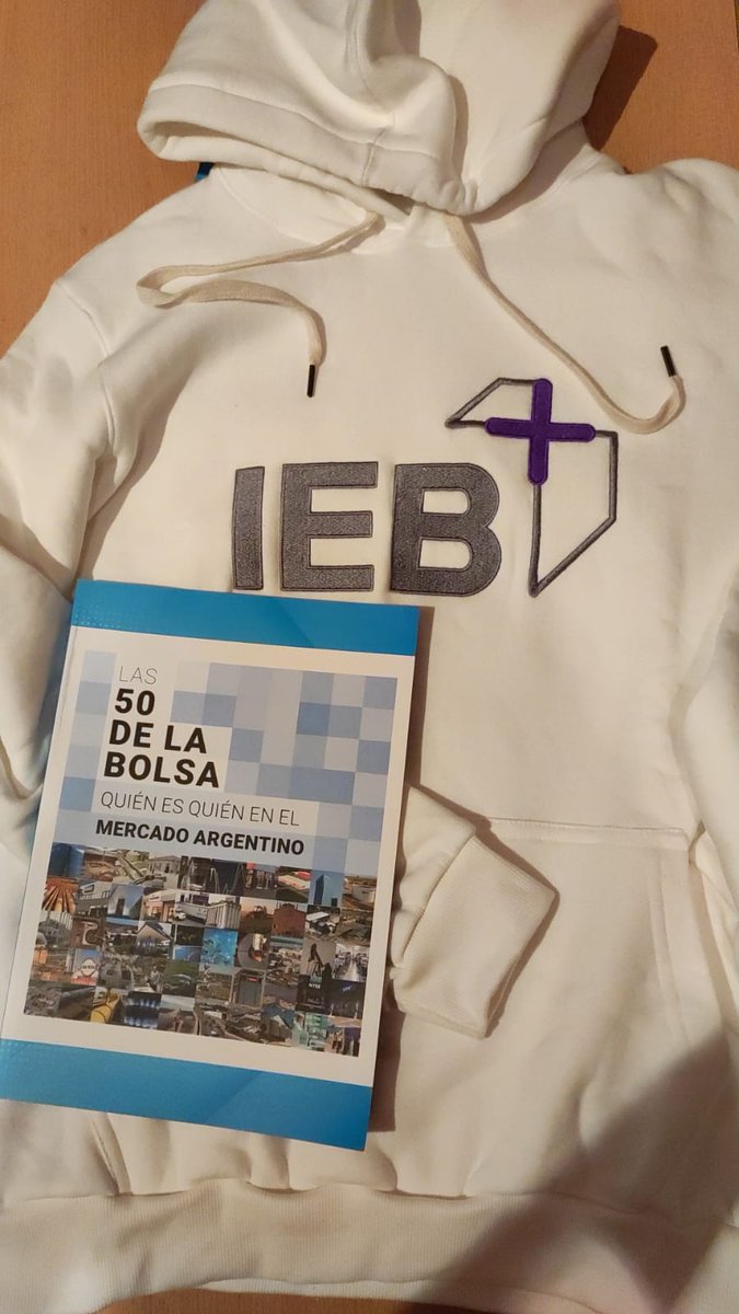 Café Macondo (@cafe_macondo) on Twitter photo #CafeMacondo sale primer sorteo de los regalitos de IEB+ un buzo y un libro.
Para participar seguí las cuentas: <a href="/IebMas/">IEB MAS</a>, <a href="/trader_teddy/">Teddy Trader</a>, <a href="/LaninMZ/">Max</a> y <a href="/Cafe_Macondo/">Café Macondo</a>
Like para buzo, RT para Libro (o metele a los 2 y está)
Durante el programa, el lunes, anunciamos los ganadores 💪 #CafeMacondo sale primer sorteo de los regalitos de IEB+ un buzo y un libro.
Para participar seguí las cuentas: <a href="/IebMas/">IEB MAS</a>, <a href="/trader_teddy/">Teddy Trader</a>, <a href="/LaninMZ/">Max</a> y <a href="/Cafe_Macondo/">Café Macondo</a>
Like para buzo, RT para Libro (o metele a los 2 y está)
Durante el programa, el lunes, anunciamos los ganadores 💪