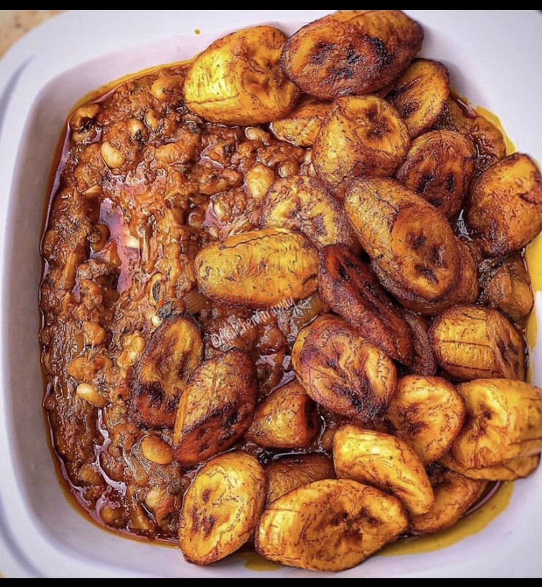 RingtoneEdem's tweet photo. Kofi Kinaata  OR Gob3 😂😂🤣🤣💔 https://t.co/aGnYtU5u1w
