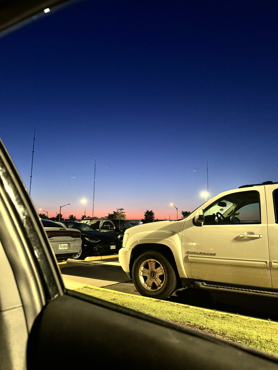 d_esireenicolee's tweet image. sunrises recently 🕊️#LLA #LLTB #LLPP ♥️ yall are so beautiful 🫶🏼