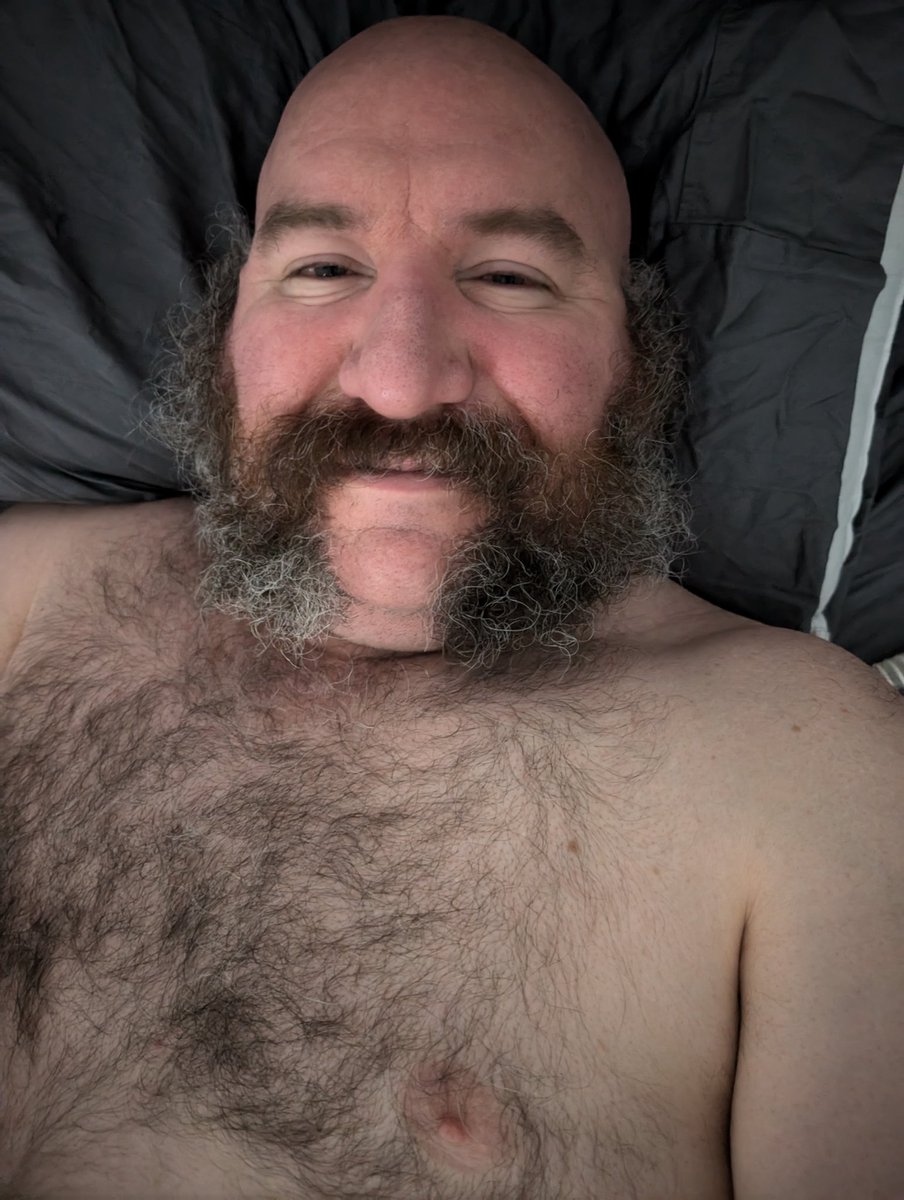 beardoc's tweet image. Almost 10am and I am still arguing with myself about getting out of bed. It cold wet and windy outside.