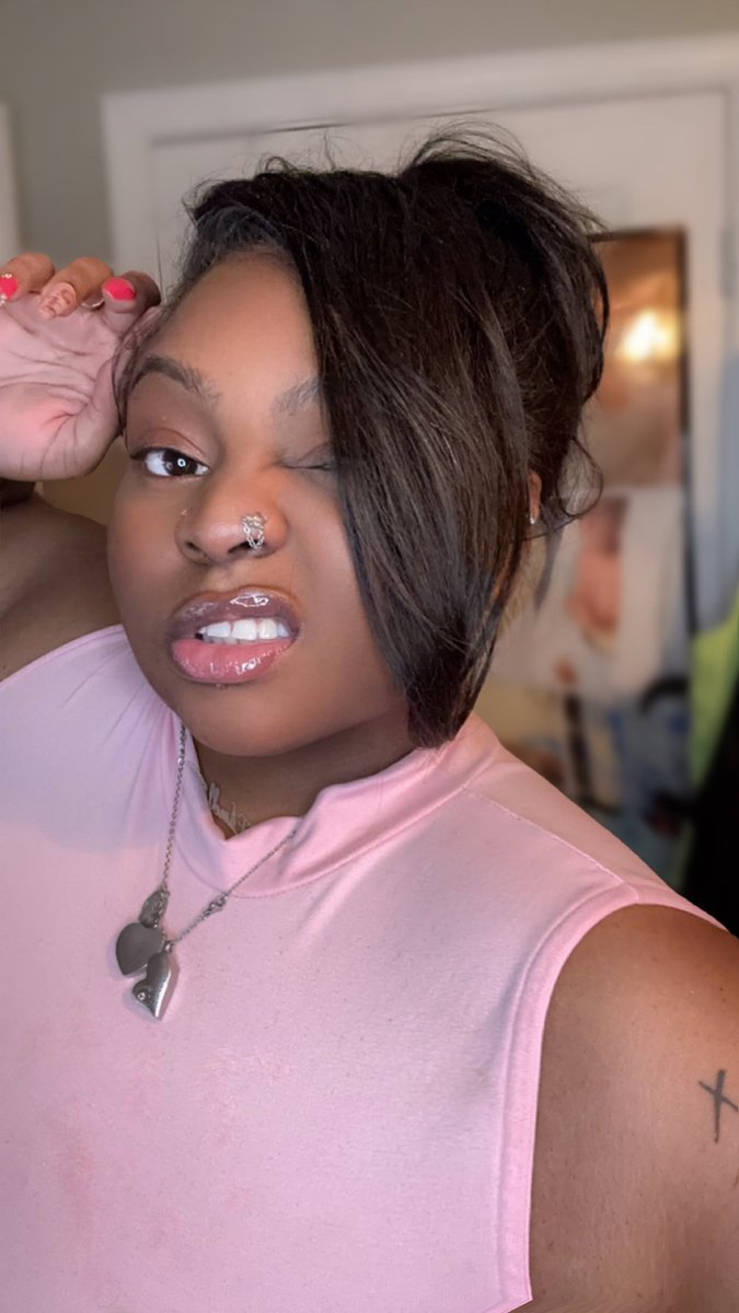 Officially_DGAF's tweet photo. The natural beauty ALWAYS eats 🥰💕🤧🤤 https://t.co/Wi7lHkB3Gz
