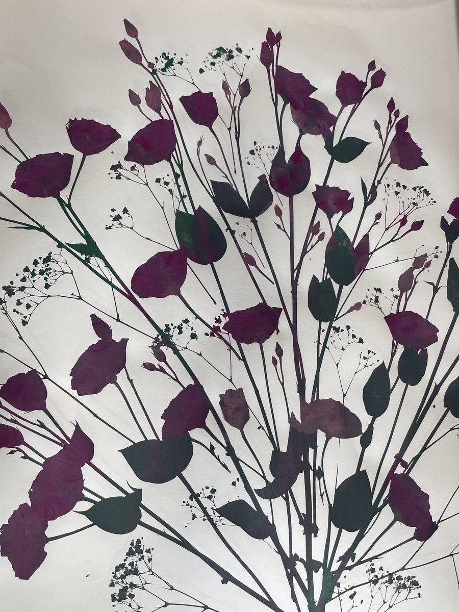 Emma_Ruminski's tweet photo. Final screen printing day at  @sdcollege . Loved doing this class. I learnt so many different printing techniques from Sally Reed. Such an amazing teacher. https://t.co/nWJm1MgOmP