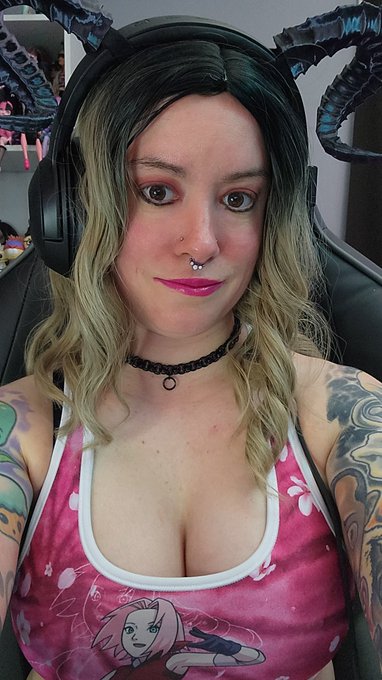 Live now link in comments. It's my 7 year affiliate anniversary. https://t.co/XbjBGz116X<a href="/tag/cosplayer"class="tags"><span>#cosplayer</span></a><a href="/tag/cosplay"class="tags"><span>#cosplay</span></a>