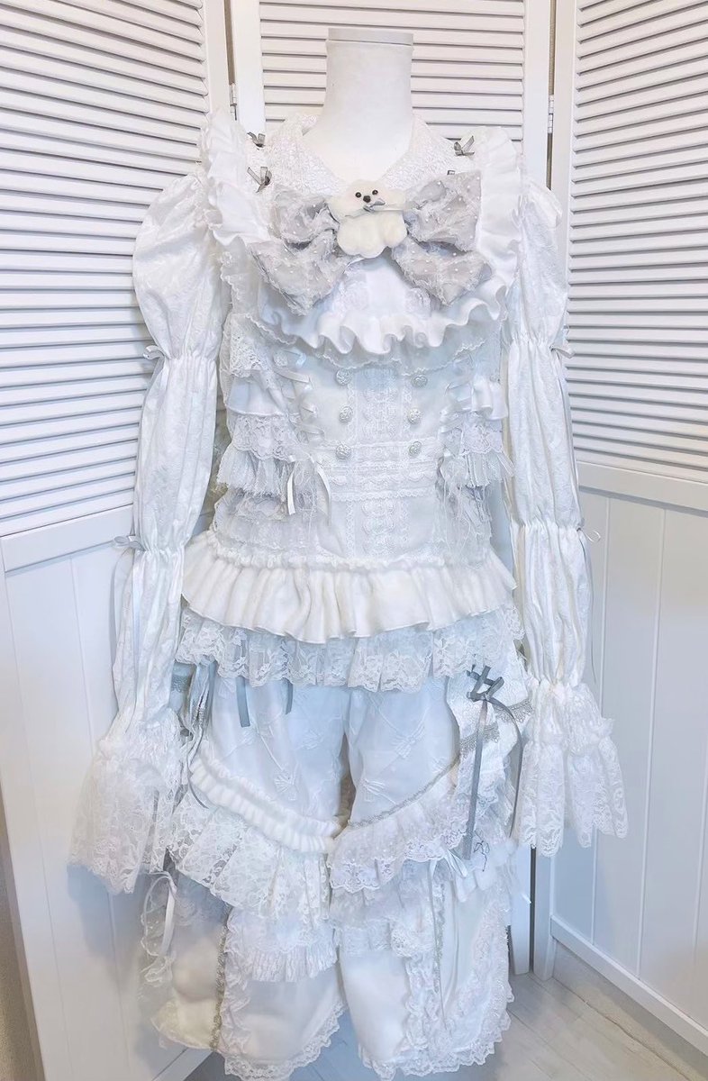 lilac_maidol's tweet photo. Poltergeist
つきくん（@ptgs_tsuki ）🤍👻

お衣装詳細です♪

#フィユリラ衣装　82 https://t.co/vuqQgfCZrY