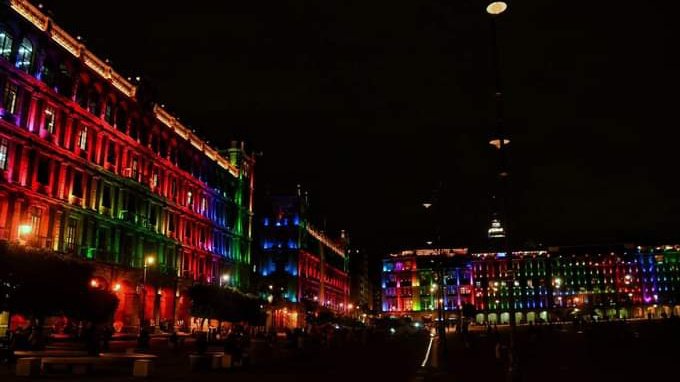 Louis_LAGARD's tweet photo. 🌈 ¡La Ciudad de México brilla con orgullo! ✨

#DíaDelOrgulloLGBTTTIQ+ monumentos y edificios iluminados con los colores de la diversidad, parte de la celebración a la igualdad, la inclusión y el respeto al amor en todas sus expresiones. 🏳️‍🌈❤️ 🏳️‍⚧️ #Pride2024 #Orgullo2024 🌈✨ https://t.co/7GPoSyGvFw