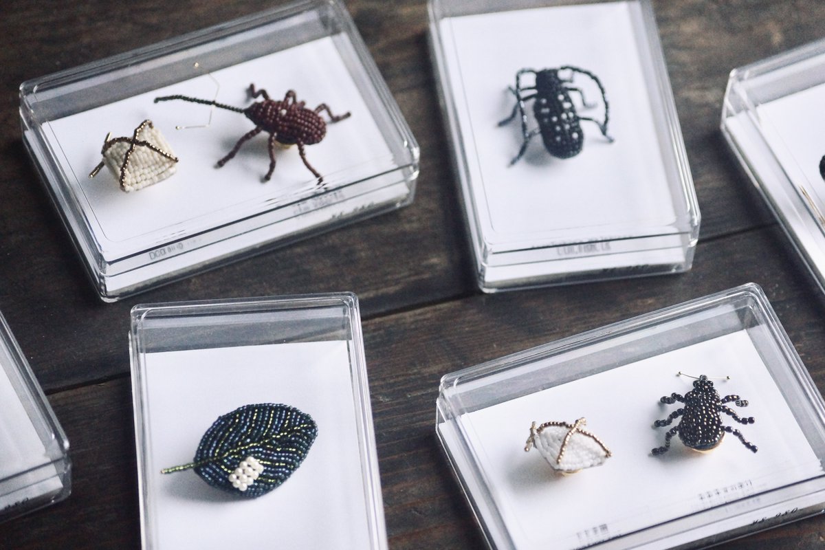 ctm.insectsさんの新作ブローチが入荷いたしました。 ひと針ひと針